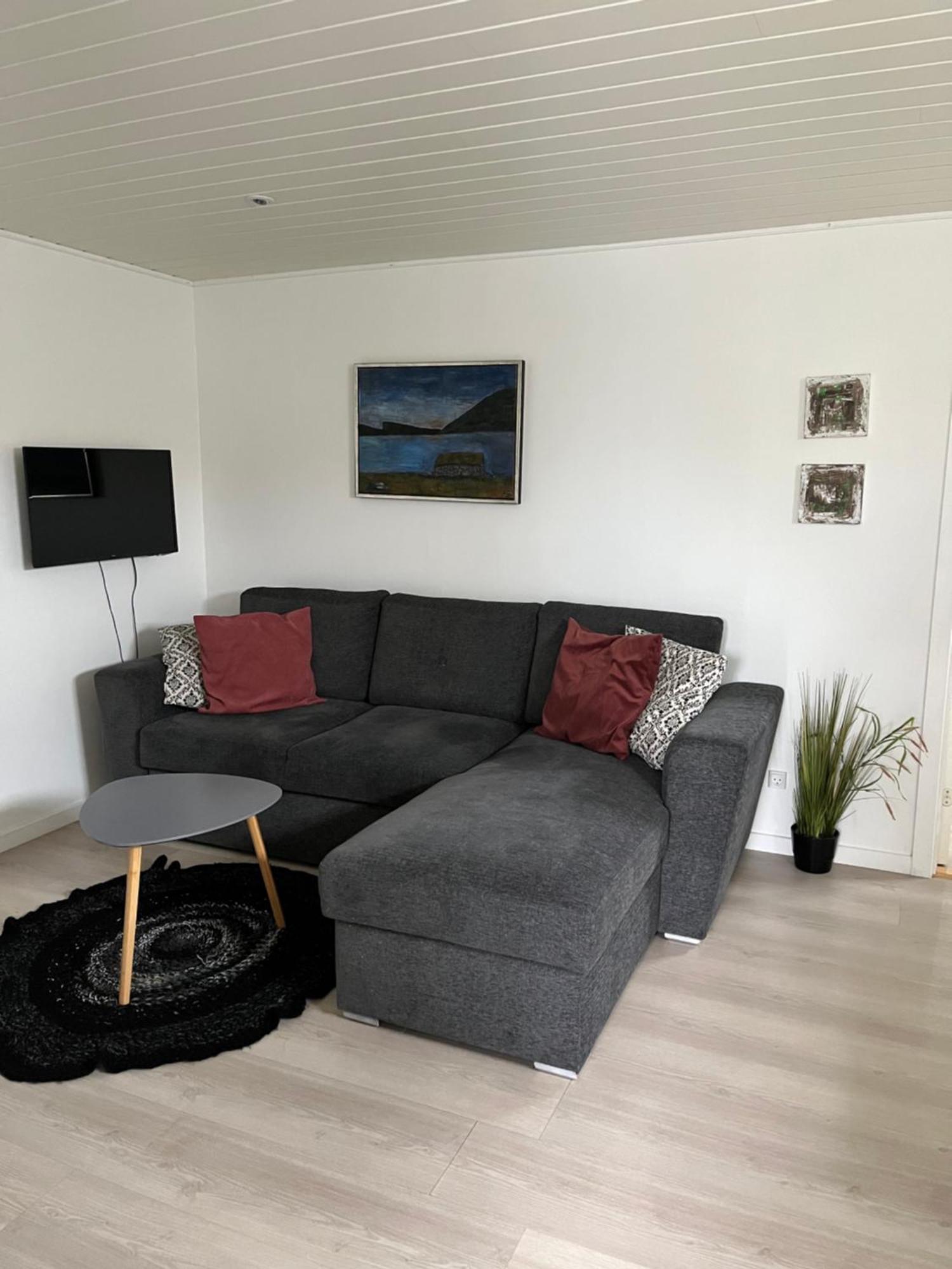 Cosy Groundfloor Apartment Sørvágur Exteriör bild